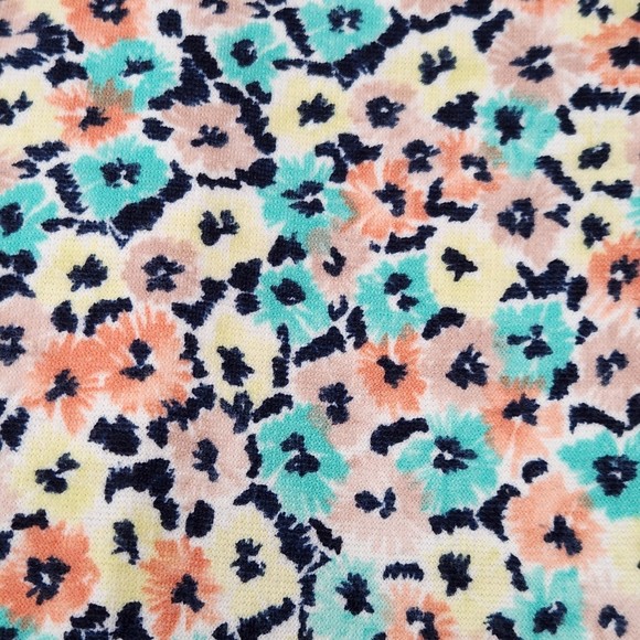 BCBGeneration Woman’s Floral Printed Classic Mini Skirt Size Large - Picture 5 of 6